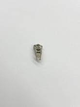 Load image into Gallery viewer, YKK® #4 Metal Sliders