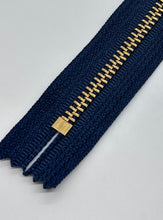 Load image into Gallery viewer, YKK® #5 Brass c/e NAVY (560) Semi-Auto Pull