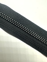 Load image into Gallery viewer, YKK® #5 Black-Oxide c/e Black (580) DA Pull