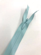 Load image into Gallery viewer, YKK® #2.5 CONCEAL® Invisible Zipper c/e #543