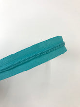 Load image into Gallery viewer, YKK® #3 Nylon Zipper c/e #548