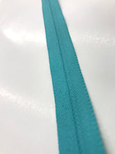 Load image into Gallery viewer, YKK® #2.5 CONCEAL® Invisible Zipper c/e #548