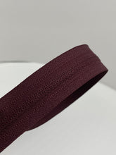 Load image into Gallery viewer, YKK® #2.5 CONCEAL® Invisible Zipper c/e #864