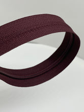 Load image into Gallery viewer, YKK® #2.5 CONCEAL® Invisible Zipper c/e #864