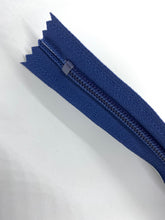 Load image into Gallery viewer, YKK® #5 Coil 22.5" c/e Navy Blue #919
