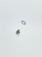 Load image into Gallery viewer, A942 Black Eyelet (8 mm)