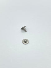Load image into Gallery viewer, Copper Jean Rivet Style