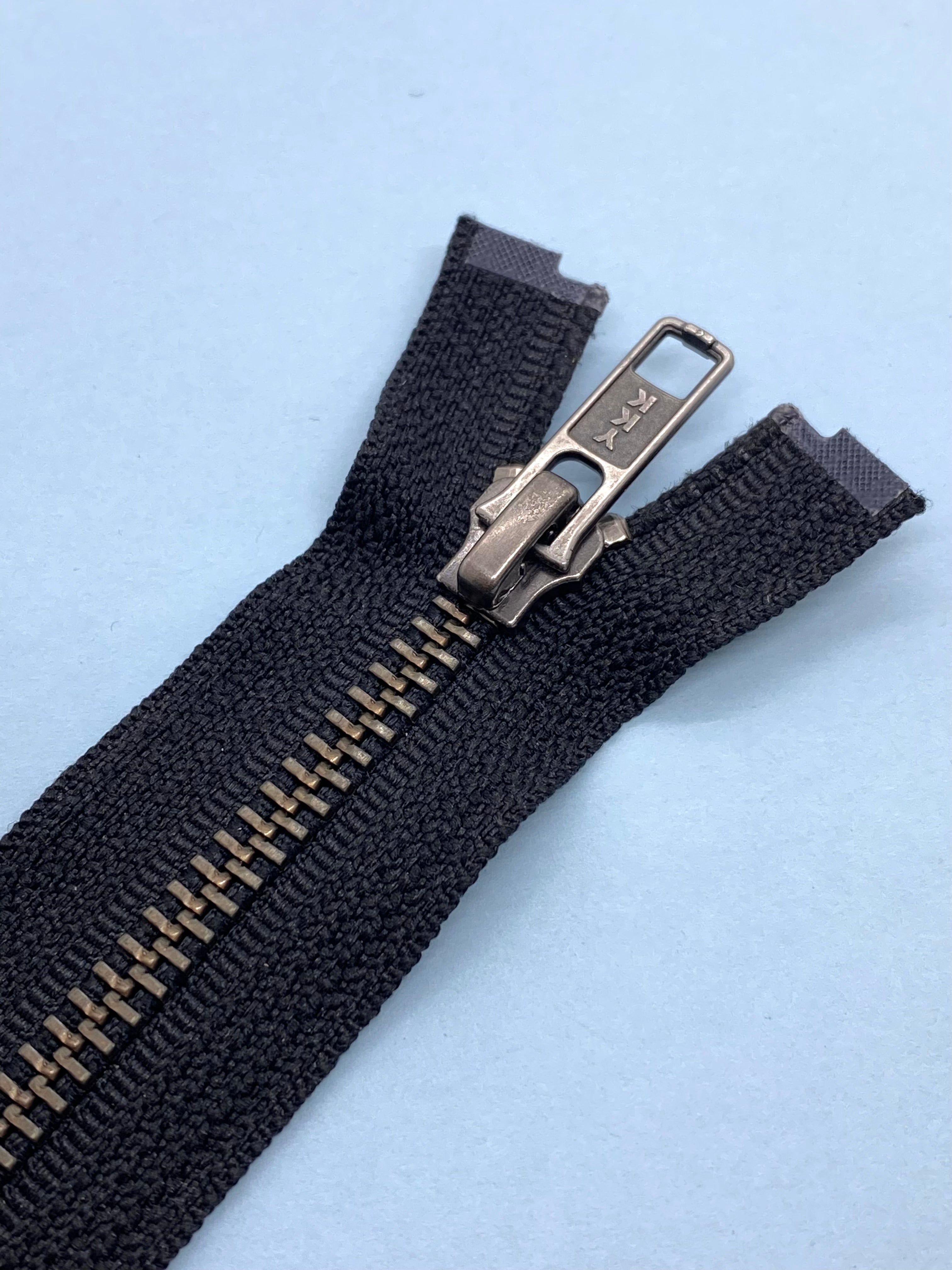 YKK #5 Molded Plastic Jacket Zipper Sliders - 2/Pack - Black (580)