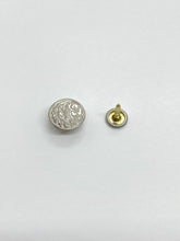 Load image into Gallery viewer, Anti-Brass Olive Tack Button (22 L)
