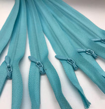 Load image into Gallery viewer, YKK® #2.5 CONCEAL® Invisible Zipper c/e #905