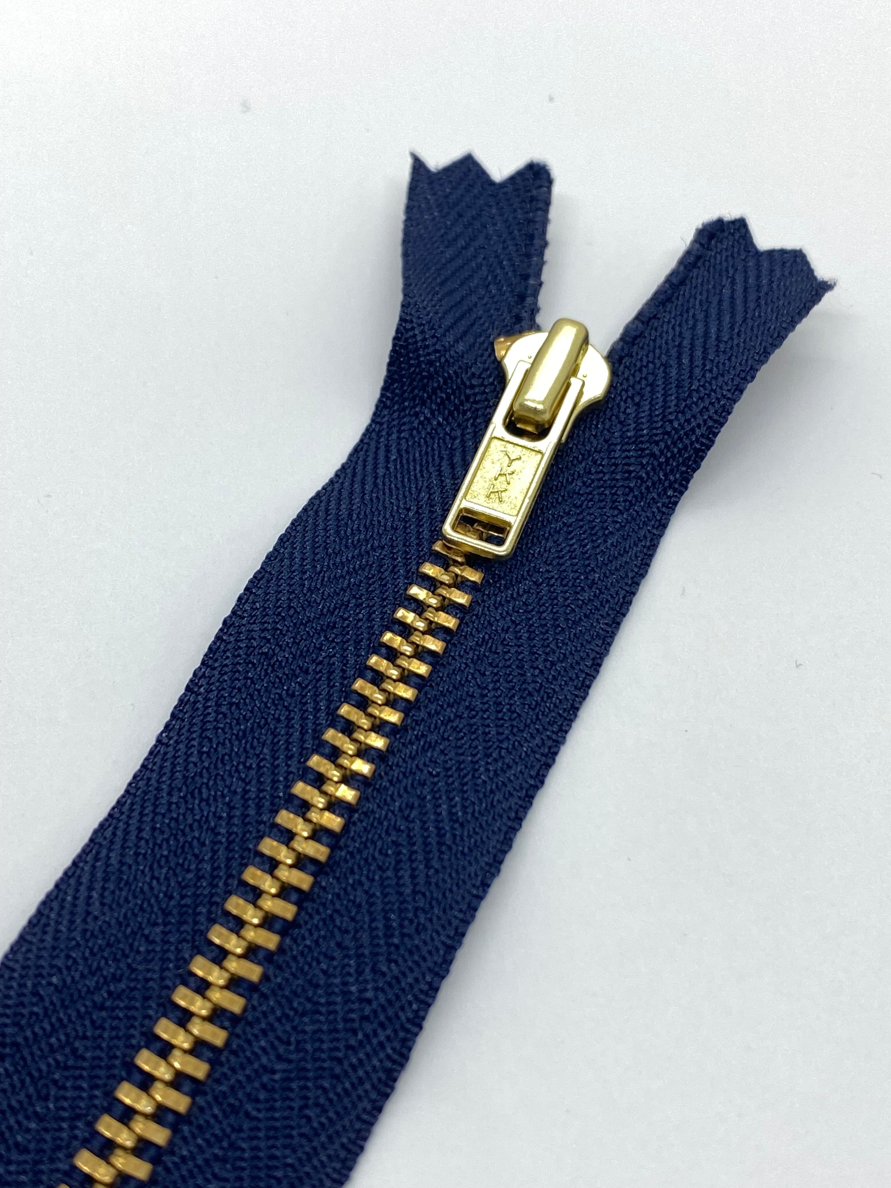 YKK® #4 Brass c/e #058 DA Slider – S&J USA, Inc.
