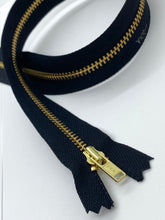 Load image into Gallery viewer, YKK® #4 Brass c/e Black (580) DA Slider