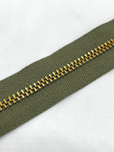 Load image into Gallery viewer, YKK® #4 Brass c/e #565 Semi-Auto Pull