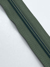 Load image into Gallery viewer, YKK® #3 Nylon Sliders