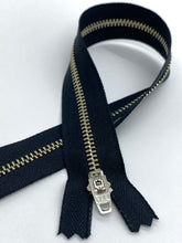 Load image into Gallery viewer, YKK® #4 Nickel c/e Black (580) Semi-Auto