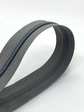 Load image into Gallery viewer, YKK® #5 Coil c/e #392