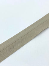 Load image into Gallery viewer, YKK® #2 CONCEAL® Invisible Sliders