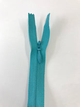Load image into Gallery viewer, YKK® #2.5 CONCEAL® Invisible Zipper c/e #548