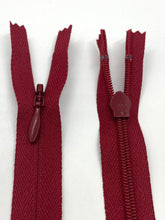 Load image into Gallery viewer, YKK® #2.5 CONCEAL® Invisible Zipper c/e #520