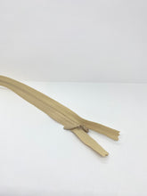 Load image into Gallery viewer, YKK® #2.5 CONCEAL® Invisible Zipper c/e #125