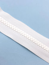 Load image into Gallery viewer, YKK® #5 Mold c/e White Tape (501)