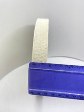 Load image into Gallery viewer, 3/4&quot; Natural Twill Tape
