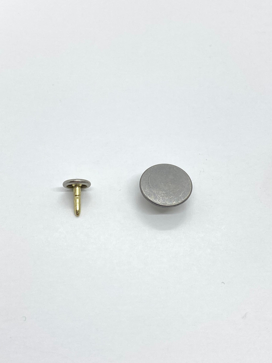 Anti-Nickel Plain Tack Button (27 L)