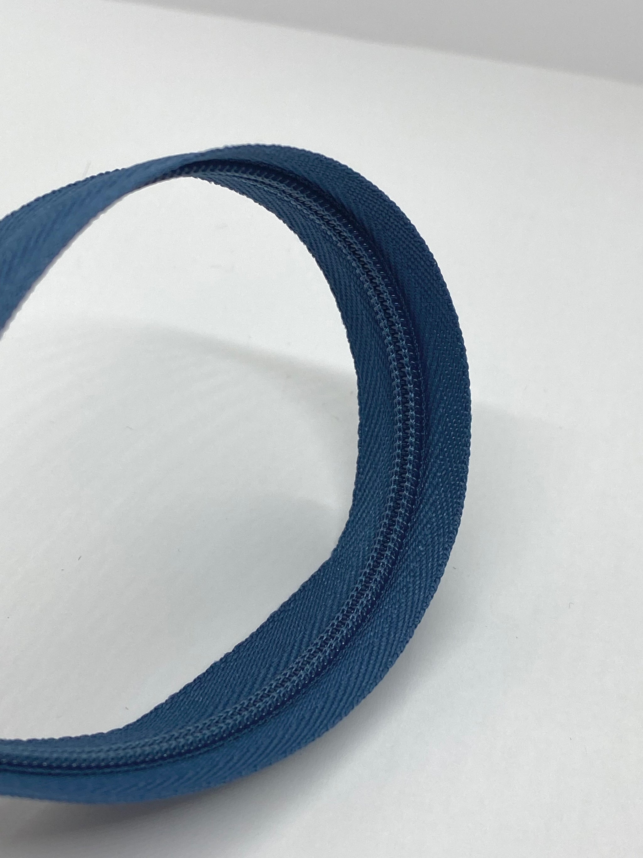 YKK® #3 Nylon Sliders – S&J USA, Inc.