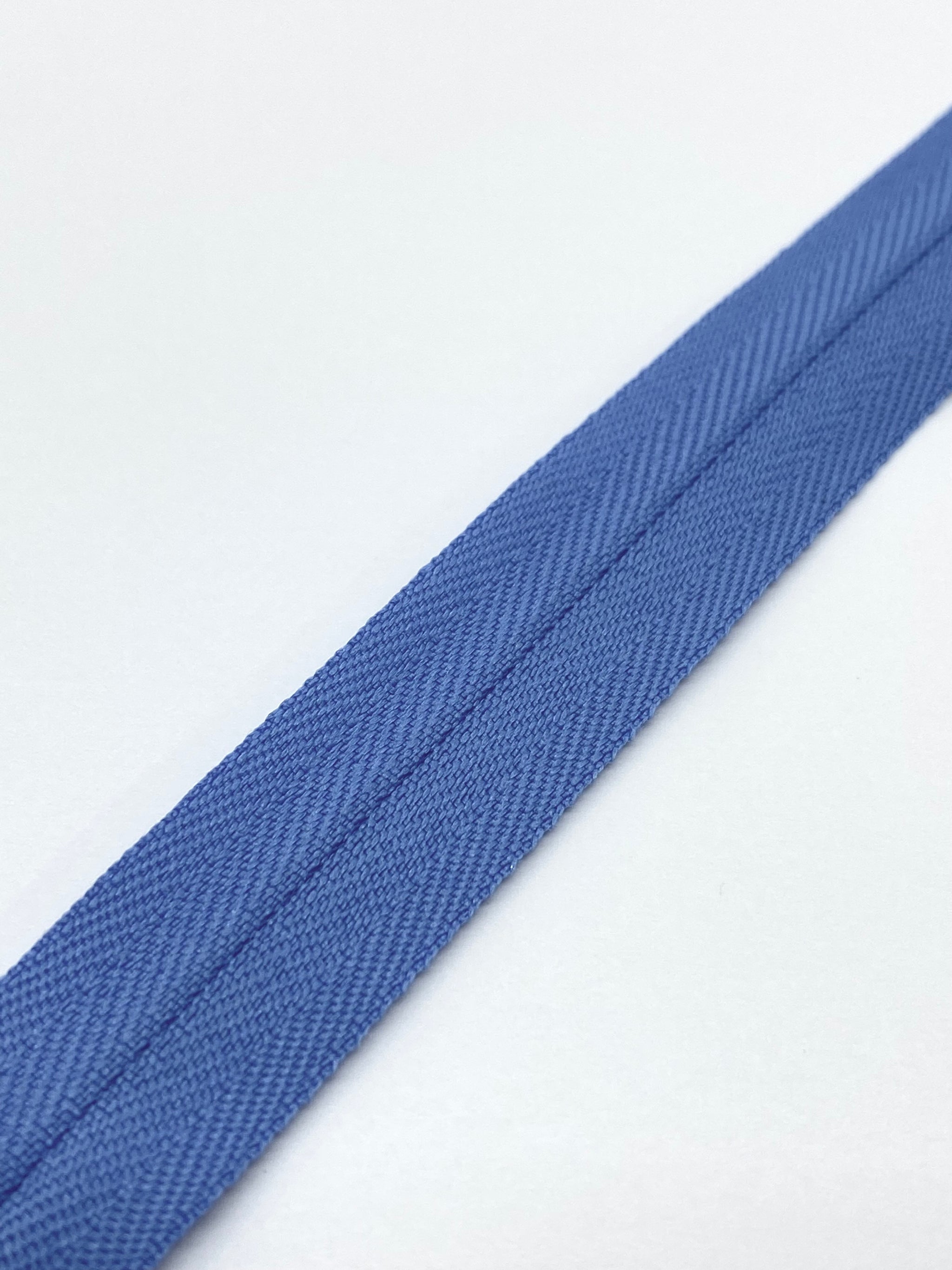 hideページ YKK® #2 CONCEAL® Invisible Sliders – S&J USA, Inc.