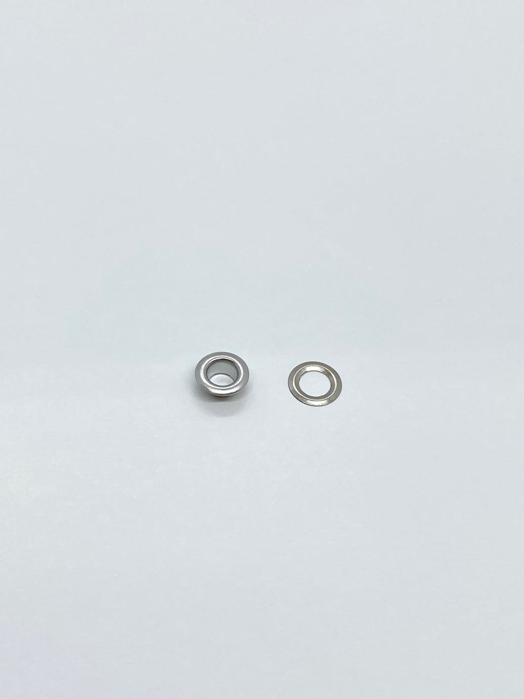 A289 Silver Eyelet (10 mm)